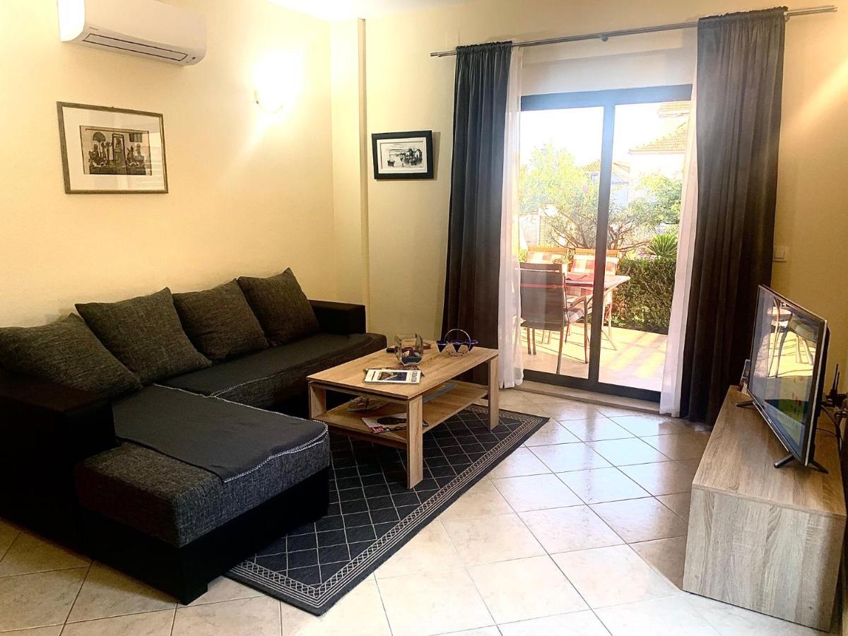 Apartmani Dora I Kati Orebic Exterior photo
