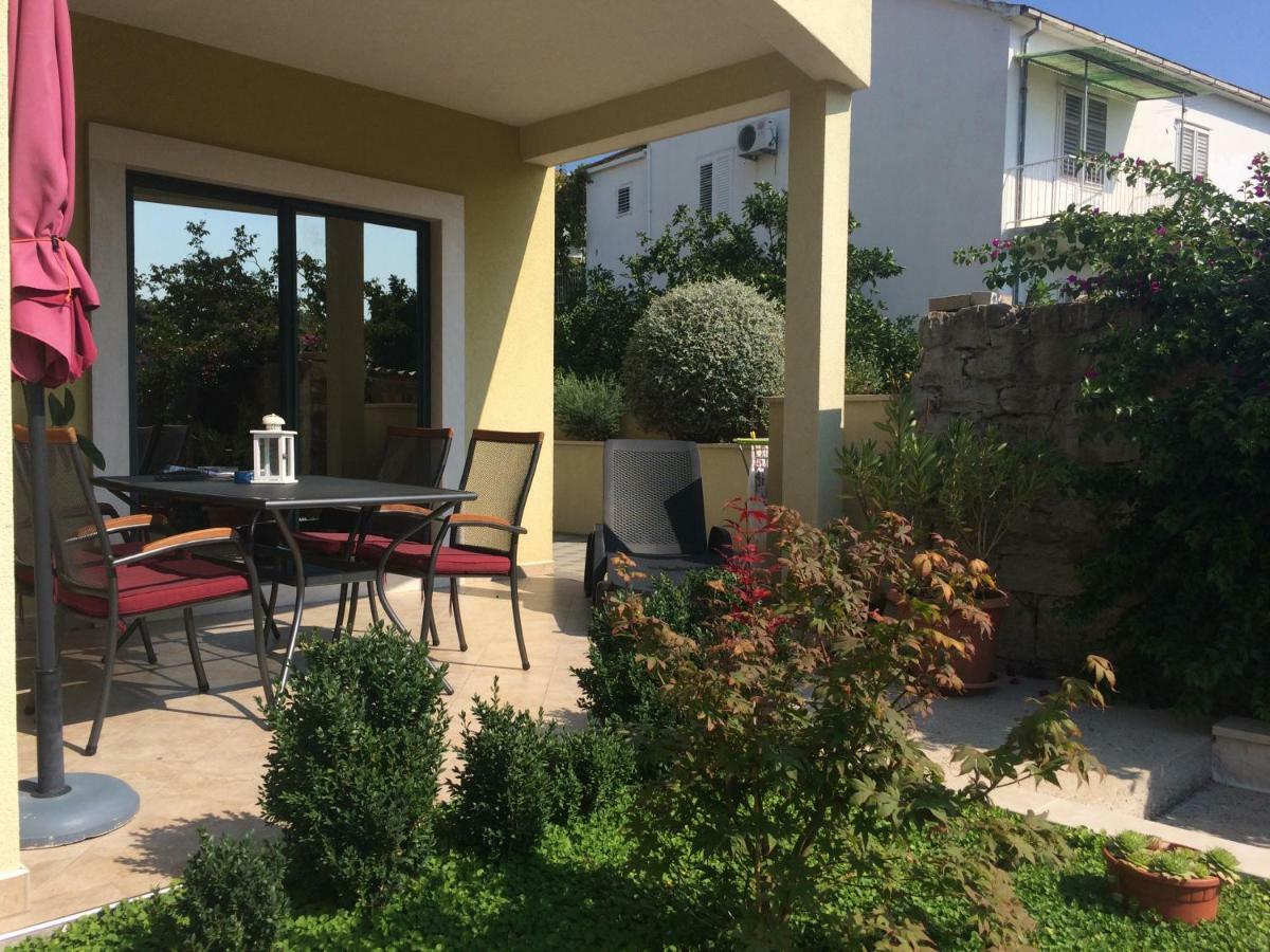 Apartmani Dora I Kati Orebic Exterior photo
