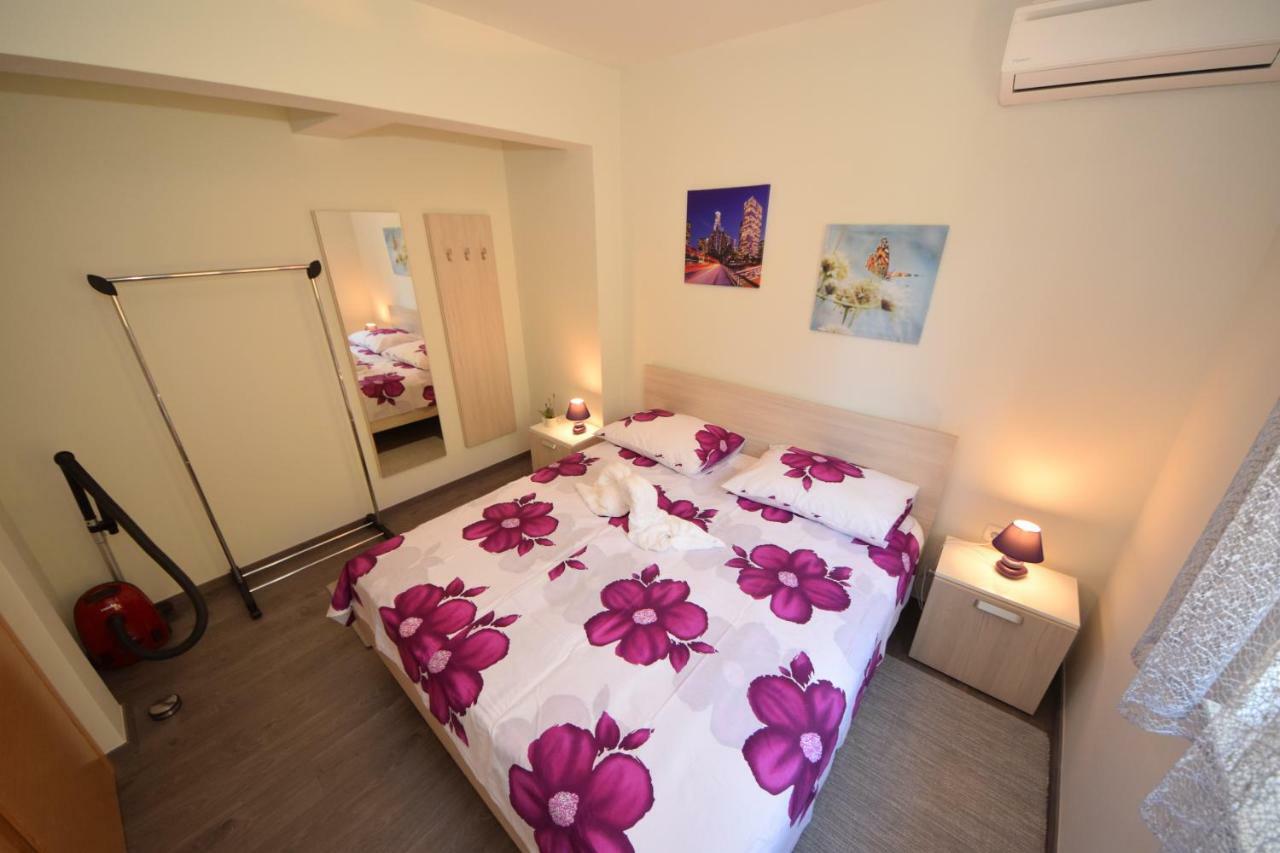 Apartmani Dora I Kati Orebic Exterior photo